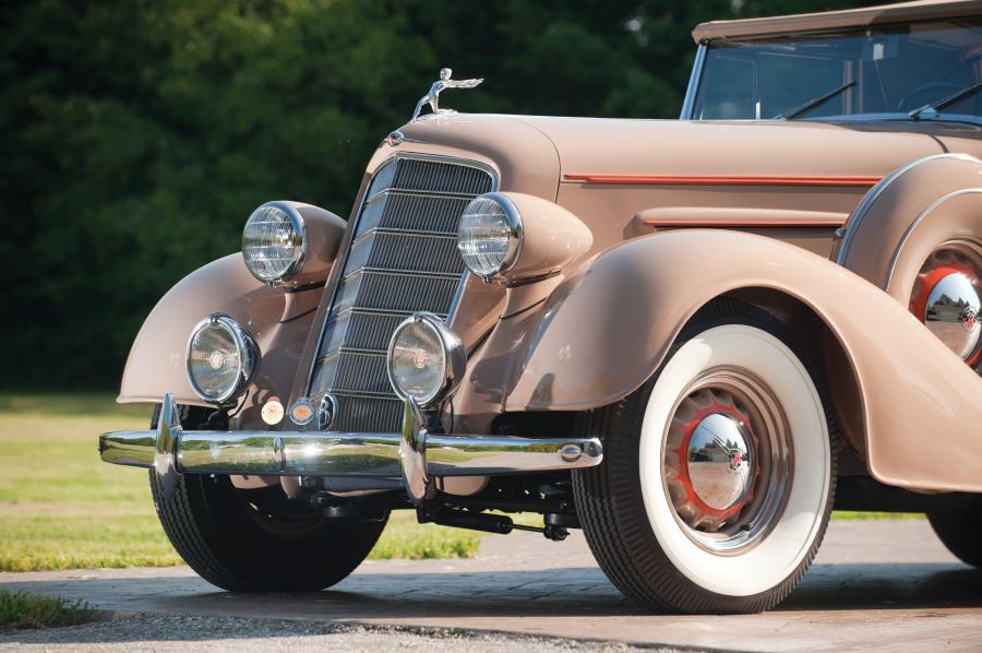  Oldsmobile Eight Convertible Coupe 1934 года  (фото 12 из 19)